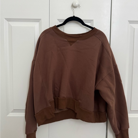 Sweaters - Brown Oversized Sweatshirt
